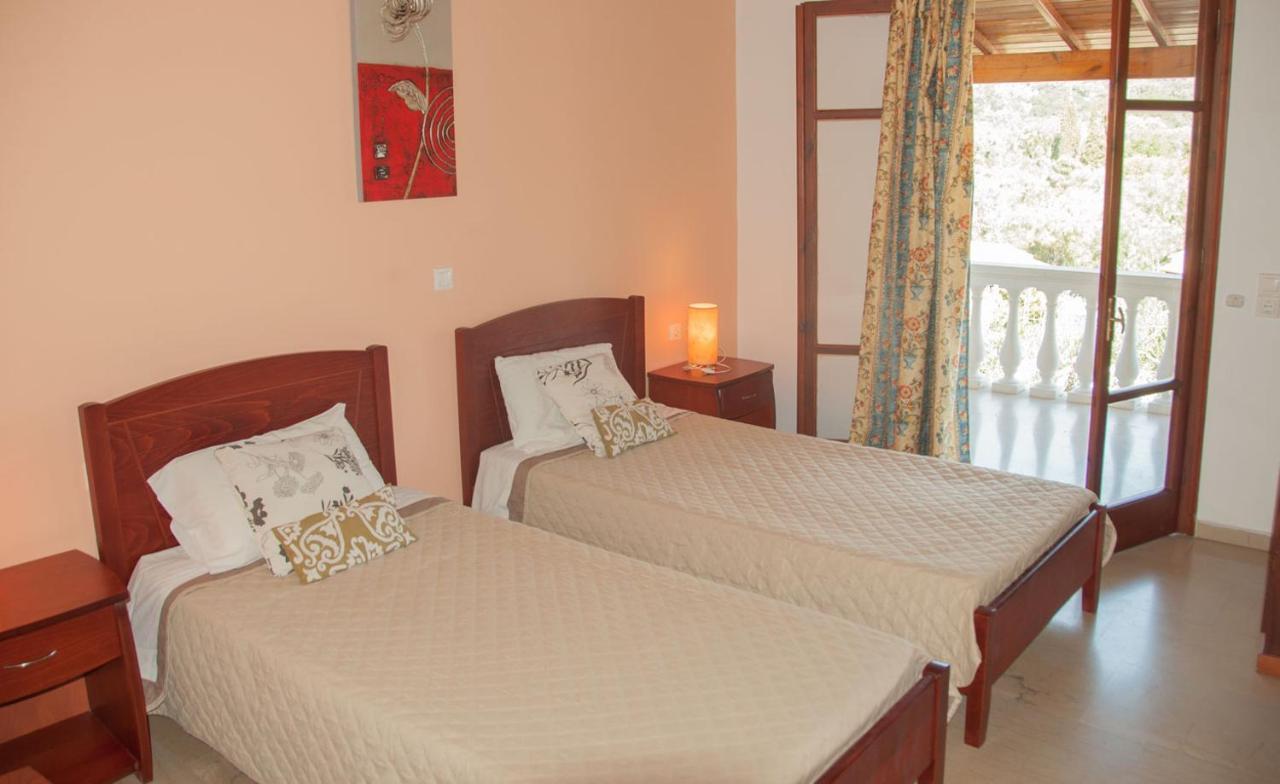 Papoulas Appartement *