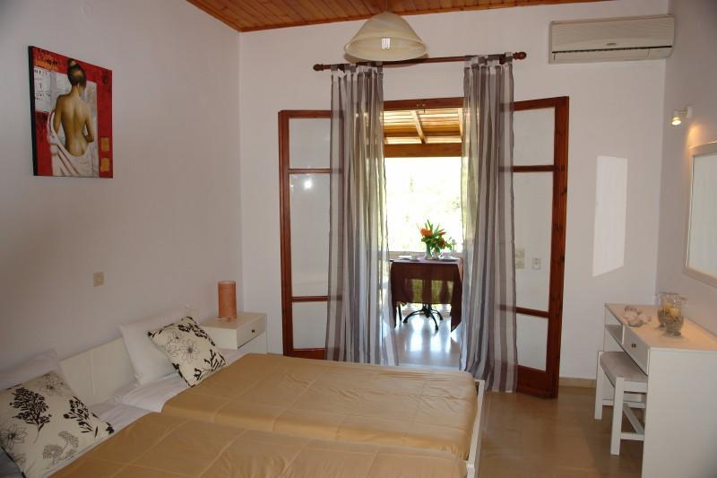 Papoulas Appartement *